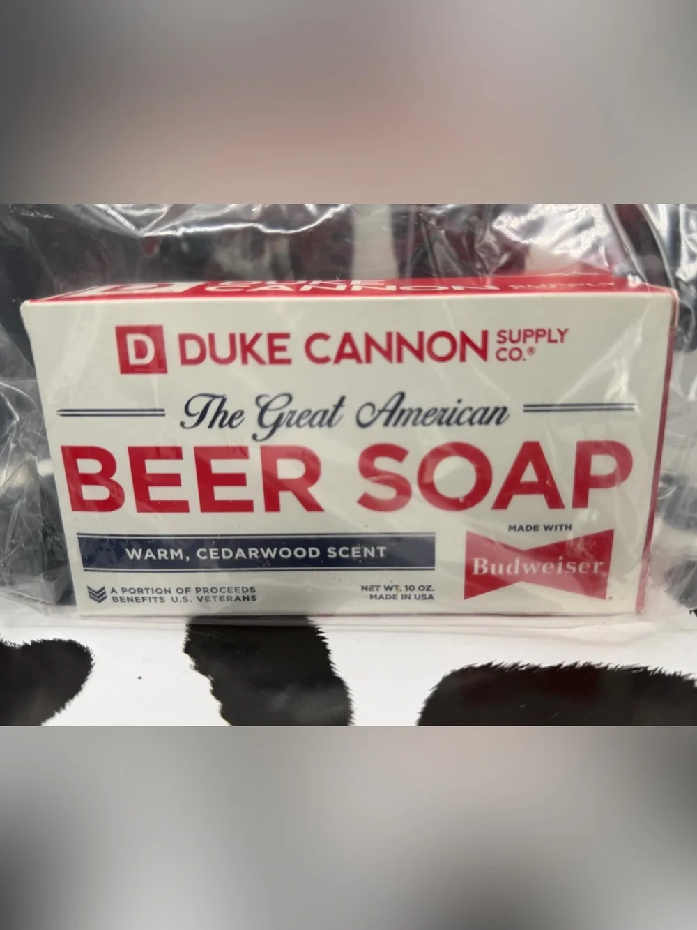 Duke Cannon Supply CO The Great American Beer Soap - warm Cedarwood
